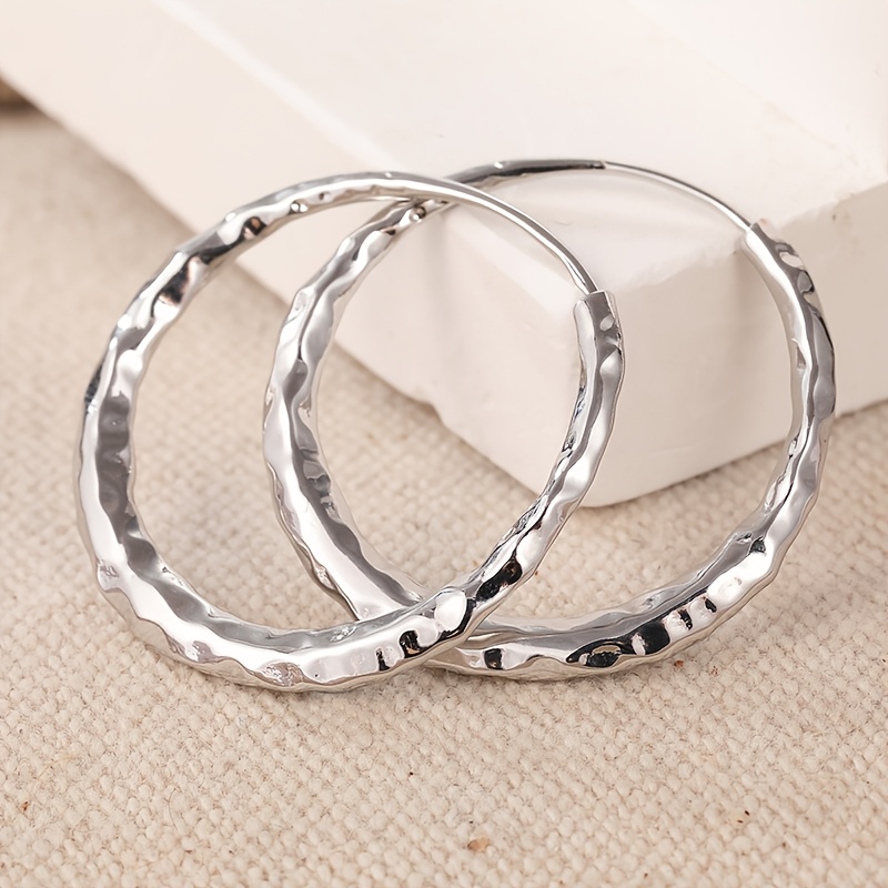 Copper Hoop Earrings for Women - Elegant and Versatile